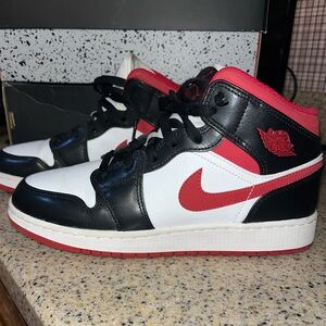 Nike Air Jordan Mid 1 Kids Grade School Size 7 Y Black, Red, and White Sneakers